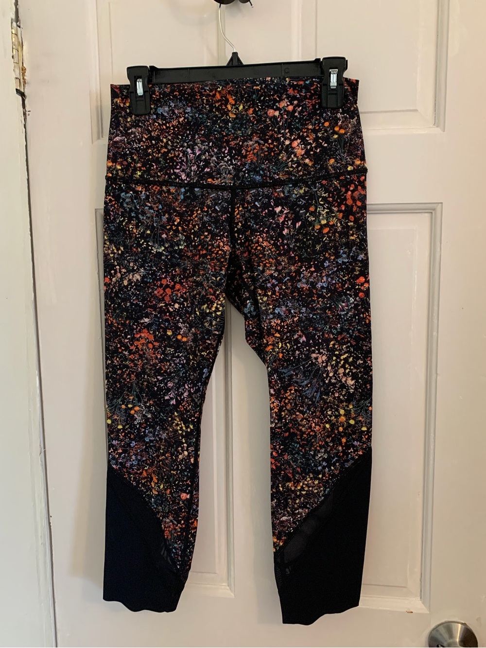 Lululemon Wunder Under Cropped Leggings Flowerescent Multi size 8 luxtreme